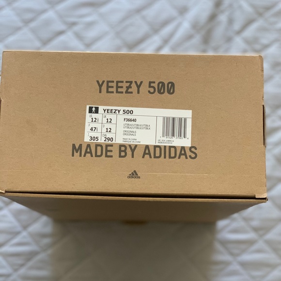 Yeezy 500 Size 12.5 - Picture 2 of 9